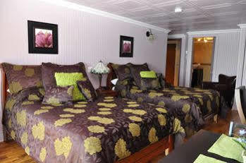 Hotel Motel Grande Vallee Exterior photo